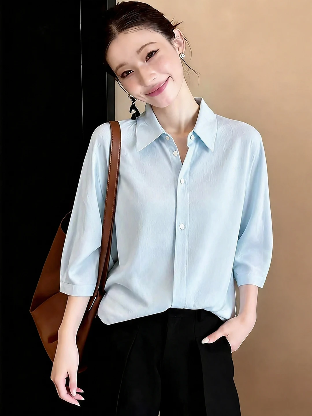 Fashionable Collar Shirt Single Button Elegant Maturity Summer 2026 Women's Casual Wear Korean Style Loose Fit Seven Sleeve
Fashionable Collar Shirt Single Button Elegant Maturity Summer 2026 Women's Casual Wear Korean Style Loose Fit Seven Sleeve