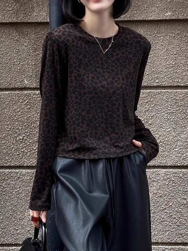 Slimming plus Size Women's Long Sve Leopard Print T-irt Faionable Korean Sle Commute Wind Creative Pattern Casual Top
Slimming plus Size Women's Long Sve Leopard Print T-irt Faionable Korean Sle Commute Wind Creative Pattern Casual Top