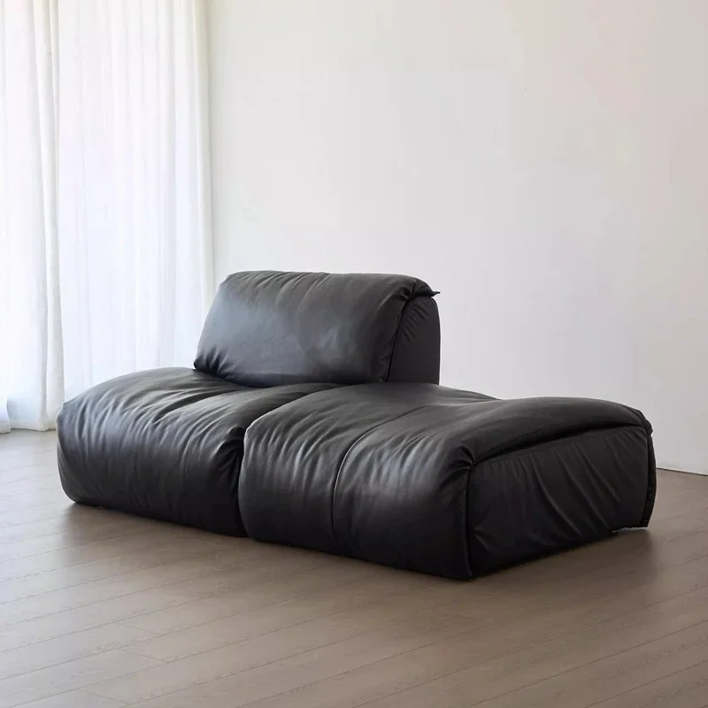 LTT medieval Bauhaus leather living room straight row module combination first layer cowhide sofa
LTT medieval Bauhaus leather living room straight row module combination first layer cowhide sofa