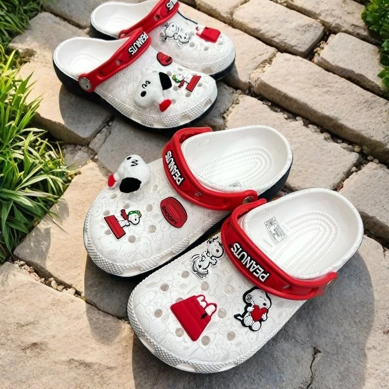 New Snoopy Cave Sandals Kawaii Anime Cartoon Printed Accessories Casual Comfortable Beach Shoes Breathable Sandals Gift
New Snoopy Cave Sandals Kawaii Anime Cartoon Printed Accessories Casual Comfortable Beach Shoes Breathable Sandals Gift