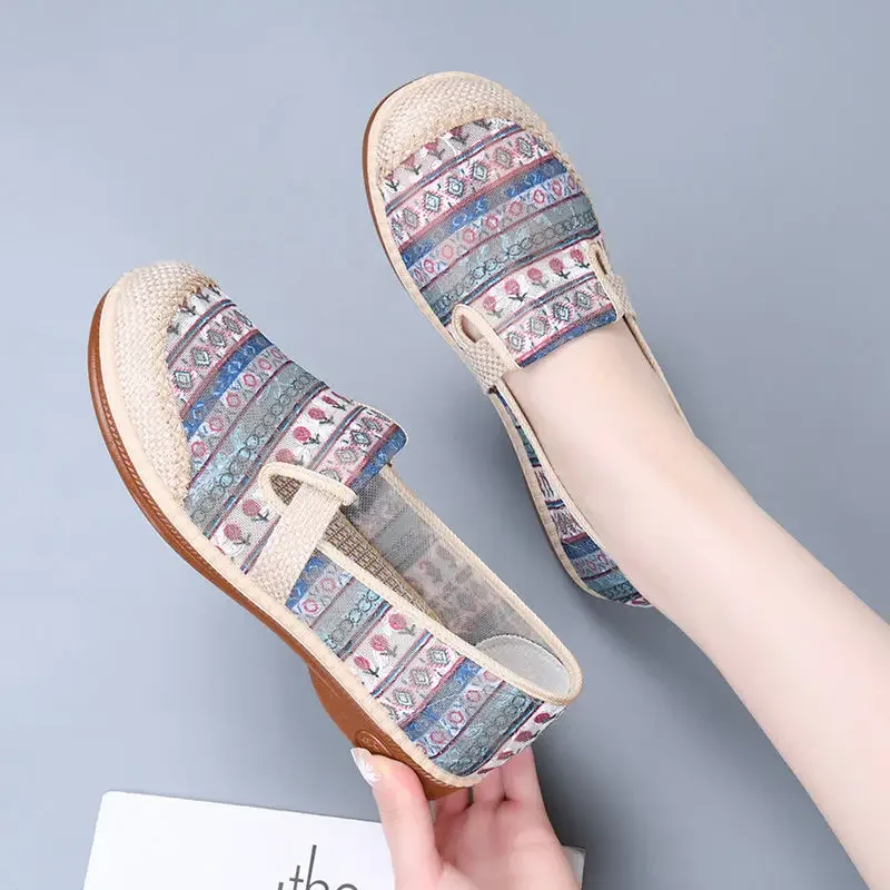 Ladies Footwear Light Mesh Breathable Slip On Women's Shoes 2025 New Deals Y2k Fashion Daily Routine Korean Vulcanized Shoe Sale
Ladies Footwear Light Mesh Breathable Slip On Women's Shoes 2025 New Deals Y2k Fashion Daily Routine Korean Vulcanized Shoe Sale