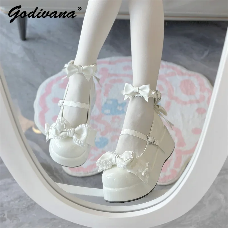 Original New Round Head Platform Muffin Shoes Girls Sweet Bow Cute Lolita Chunky Heel Women's Leather Shoes
Original New Round Head Platform Muffin Shoes Girls Sweet Bow Cute Lolita Chunky Heel Women's Leather Shoes