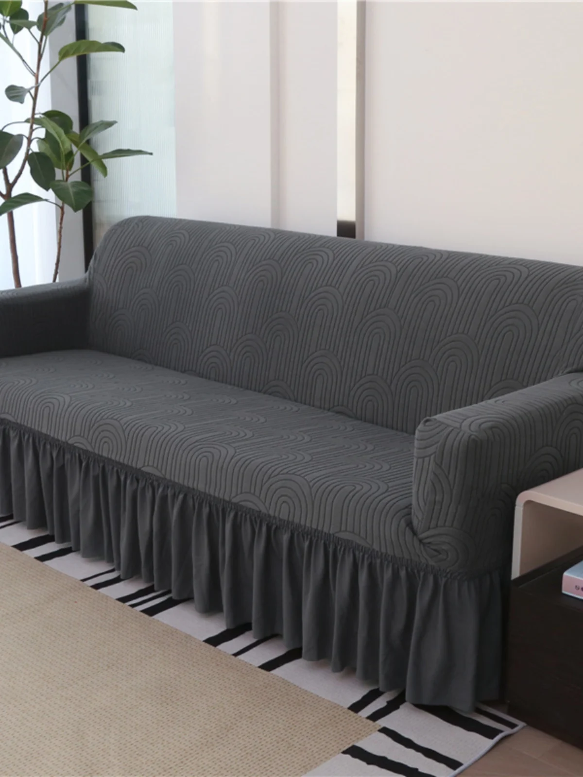 Thiened Skirted Sofa Cover Universal Elastic Anti-Slip Simple Old Sle European Universal Tee-er Sofa Cover
Thiened Skirted Sofa Cover Universal Elastic Anti-Slip Simple Old Sle European Universal Tee-er Sofa Cover