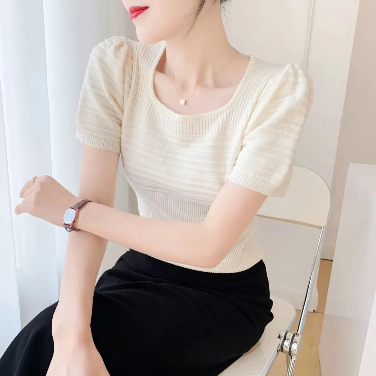 Elegant Puff Sleeve T-shirts Woman Knitted T-shirt Summer Femme Short Tops Square collar Tees Office Lady 2023
Elegant Puff Sleeve T-shirts Woman Knitted T-shirt Summer Femme Short Tops Square collar Tees Office Lady 2023