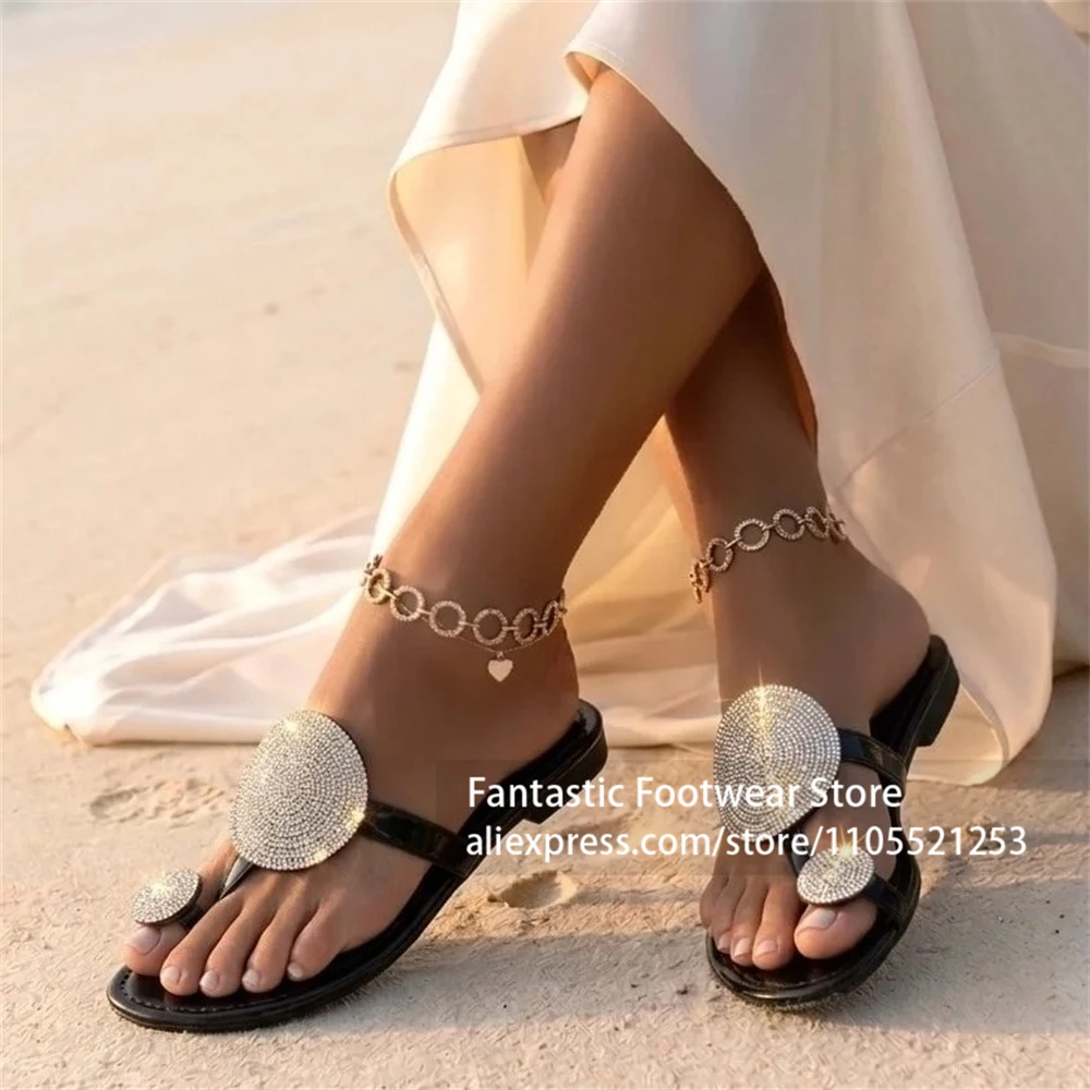 Thong Open Toe Rhinestone Flat Sandals Circular Crystal Embellished Slip on Summer Shoes Cute Beach Comfortable Flats for Women
Thong Open Toe Rhinestone Flat Sandals Circular Crystal Embellished Slip on Summer Shoes Cute Beach Comfortable Flats for Women