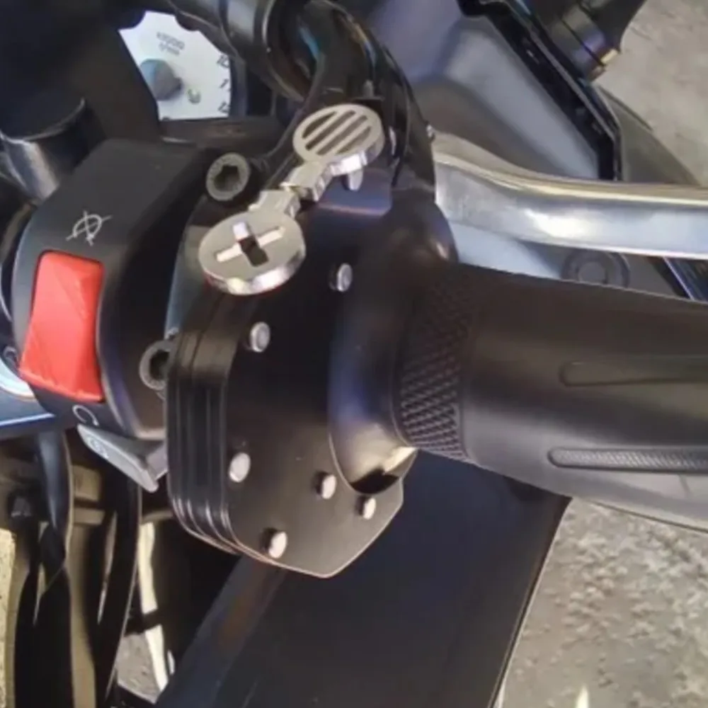 Cruise Control Motorcycle Throttle Lock Assist Handlebar For Honda X ADV ALL YEARS XADV X-ADV CTX 700 1300 CTX700 CTX1300 2023
Cruise Control Motorcycle Throttle Lock Assist Handlebar For Honda X ADV ALL YEARS XADV X-ADV CTX 700 1300 CTX700 CTX1300 2023
