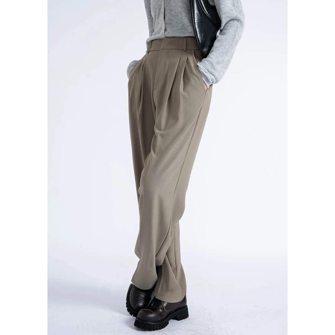 Женские брюки Dorothy с высокой талией, драпированные, широкие, прямые, в корейском стиле, свободные, стройнящие, для офиса, на молнии
Женские брюки Dorothy с высокой талией, драпированные, широкие, прямые, в корейском стиле, свободные, стройнящие, для офиса, на молнии