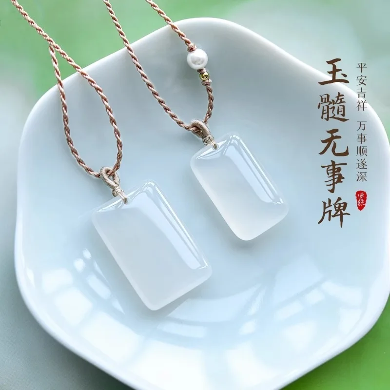 Натуральный агат для женщин и мужчин, белый халцедон No Worries, нефритовый кулон
Натуральный агат для женщин и мужчин, белый халцедон No Worries, нефритовый кулон