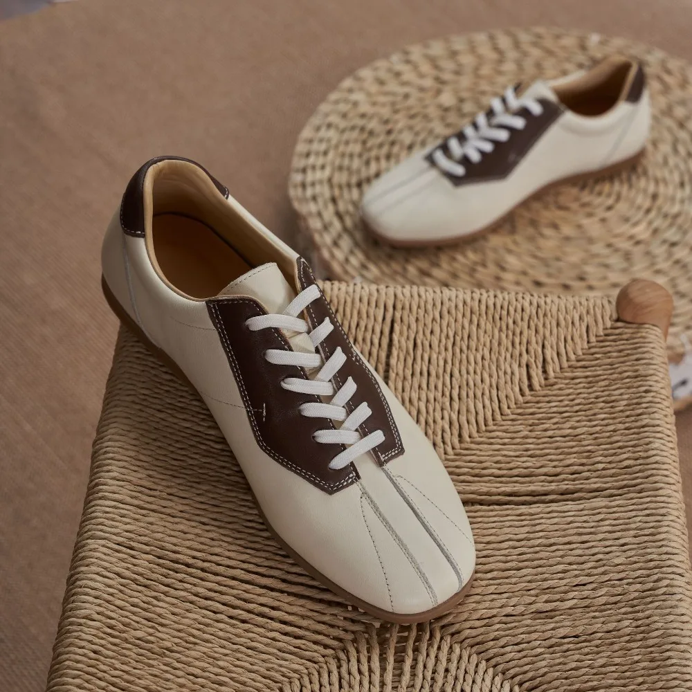 Trendy Brand Retro Bowling Contrasting Colors Splicing Comfortable and Versatile Classic Commuting Casual Sports Leather Shoes
Trendy Brand Retro Bowling Contrasting Colors Splicing Comfortable and Versatile Classic Commuting Casual Sports Leather Shoes