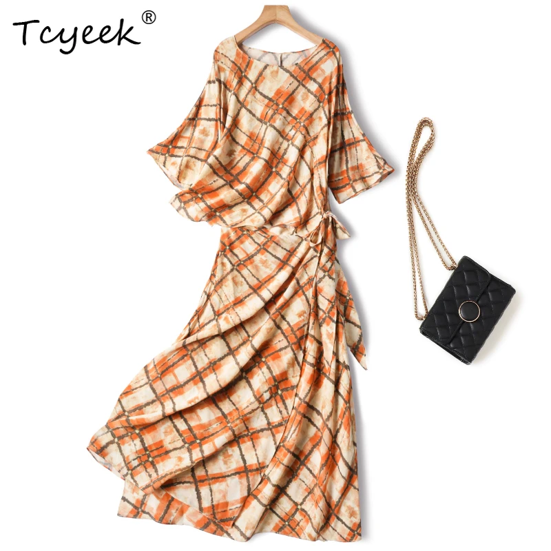 Tcyeek 100% Mulberry Silk Summer Thin High Waist Retro One Necked Five Quarter Sleeved A-line Long Woman Dresses Vestidos Mujer
Tcyeek 100% Mulberry Silk Summer Thin High Waist Retro One Necked Five Quarter Sleeved A-line Long Woman Dresses Vestidos Mujer