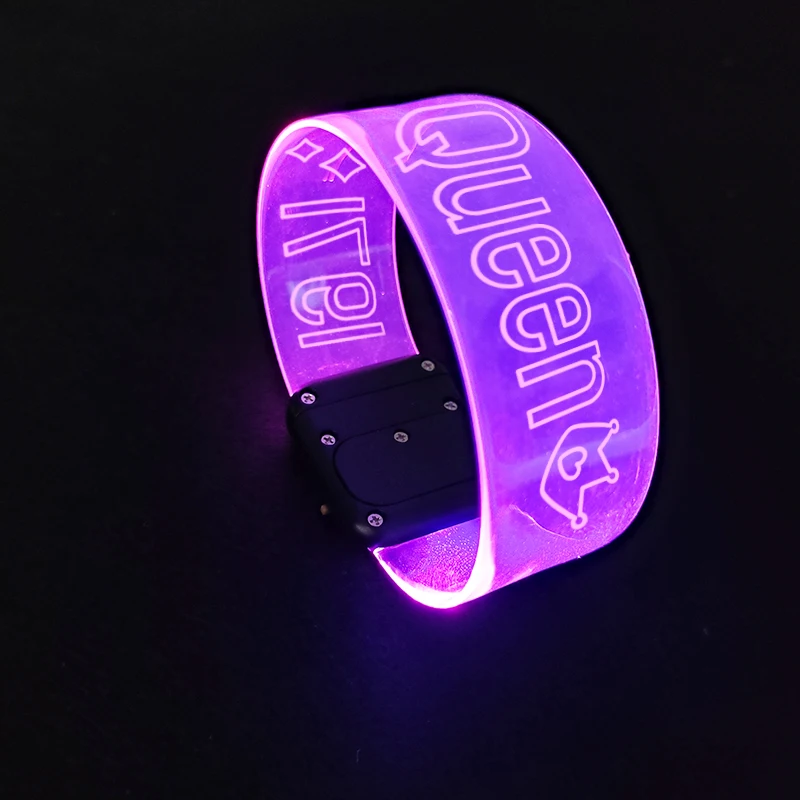 Custom Led Lighting Bracelet With Magnetic For Concert Party Night Club LED Bracelet Wristband
Custom Led Lighting Bracelet With Magnetic For Concert Party Night Club LED Bracelet Wristband