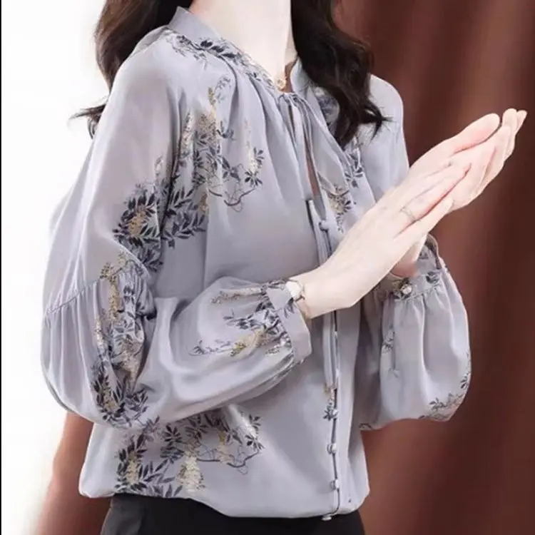 Женская осенняя рубашка с длинными рукавами и принтом на шнуровке, модная и стильная шикарная и свободная TT1304
Женская осенняя рубашка с длинными рукавами и принтом на шнуровке, модная и стильная шикарная и свободная TT1304