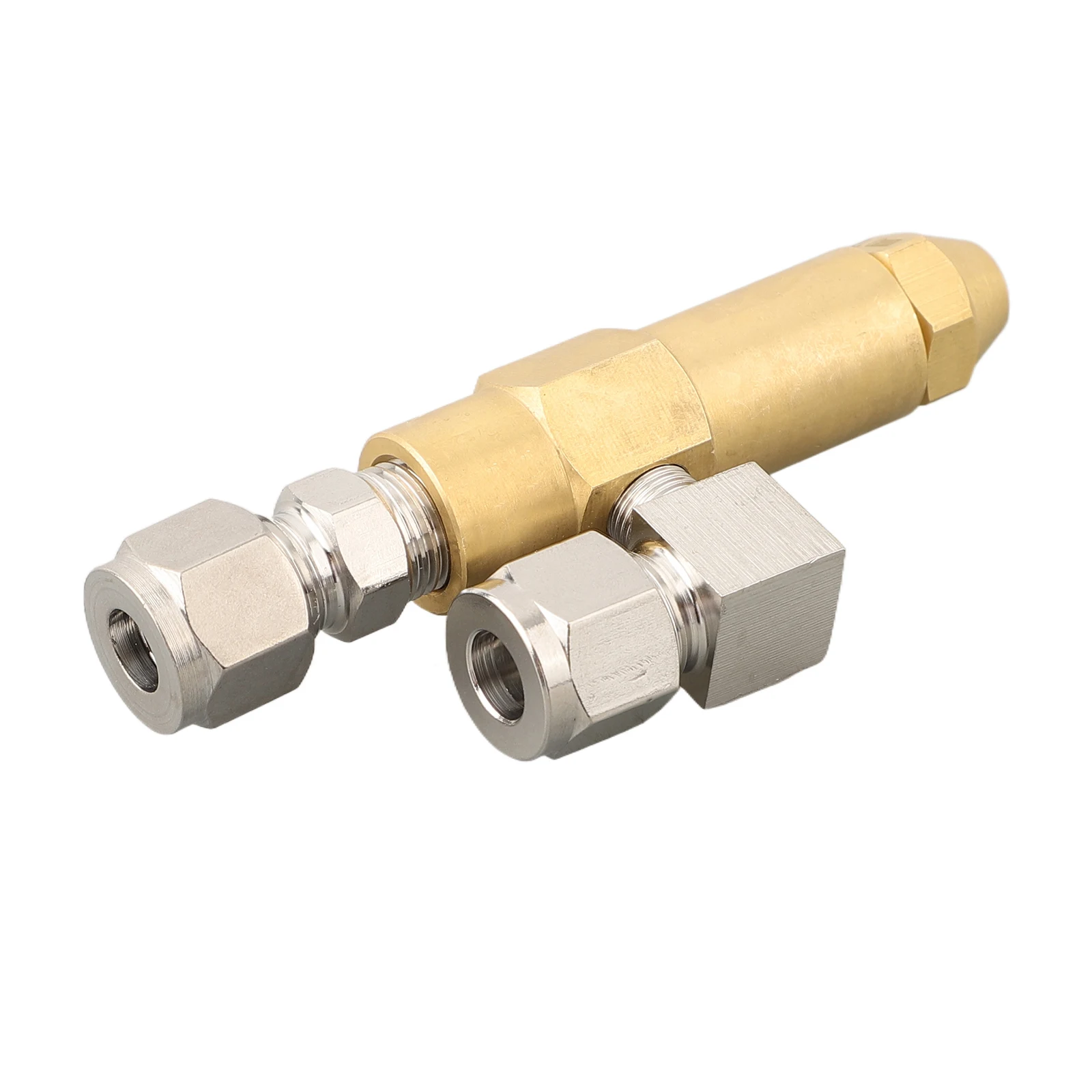Fuel Injector Nozzle for Oil Burner Applications with Dual Siphon Mounting and Precision Air Flow Regulation Capability
Fuel Injector Nozzle for Oil Burner Applications with Dual Siphon Mounting and Precision Air Flow Regulation Capability