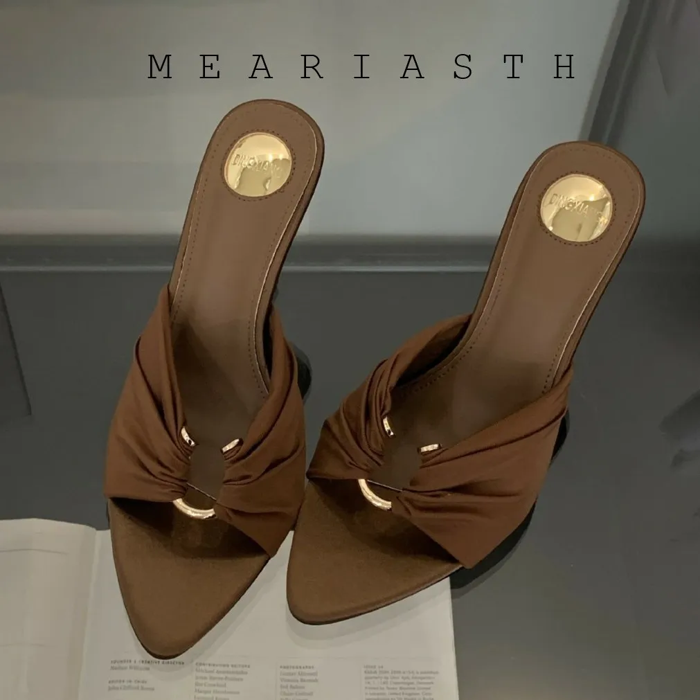 Women's High Heels Slippers Pointed Toe Metal Decoration Thin Heels Shoes Women Dress Fashion Korean Style Zapatillas De Mujer
Women's High Heels Slippers Pointed Toe Metal Decoration Thin Heels Shoes Women Dress Fashion Korean Style Zapatillas De Mujer