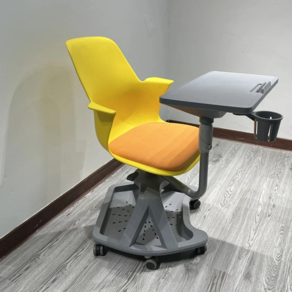 School Classroom Chair Students Furniture Adjust Training Wheels Writing Pad Meeting Conference Chairs Pp Plastic School Area
School Classroom Chair Students Furniture Adjust Training Wheels Writing Pad Meeting Conference Chairs Pp Plastic School Area