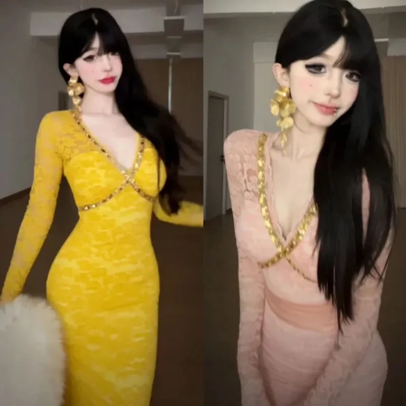 Sexy Lace V-neck With Sequin Long Sleeve Dress Women Spring New Elegant Slim Fit Skinny Mermaid Dress Lady Party Evening Robes
Sexy Lace V-neck With Sequin Long Sleeve Dress Women Spring New Elegant Slim Fit Skinny Mermaid Dress Lady Party Evening Robes 