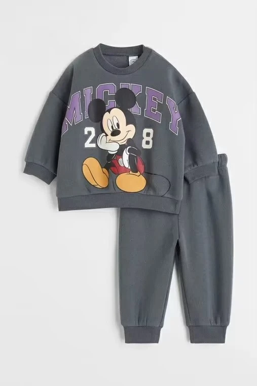 Boys Toddler Cartoon Clothing Casual Sweatshirts New Crewneck Mickey Mouse Print Pullovers Pants 2pcs Long Sleeve Tracksuits
Boys Toddler Cartoon Clothing Casual Sweatshirts New Crewneck Mickey Mouse Print Pullovers Pants 2pcs Long Sleeve Tracksuits
