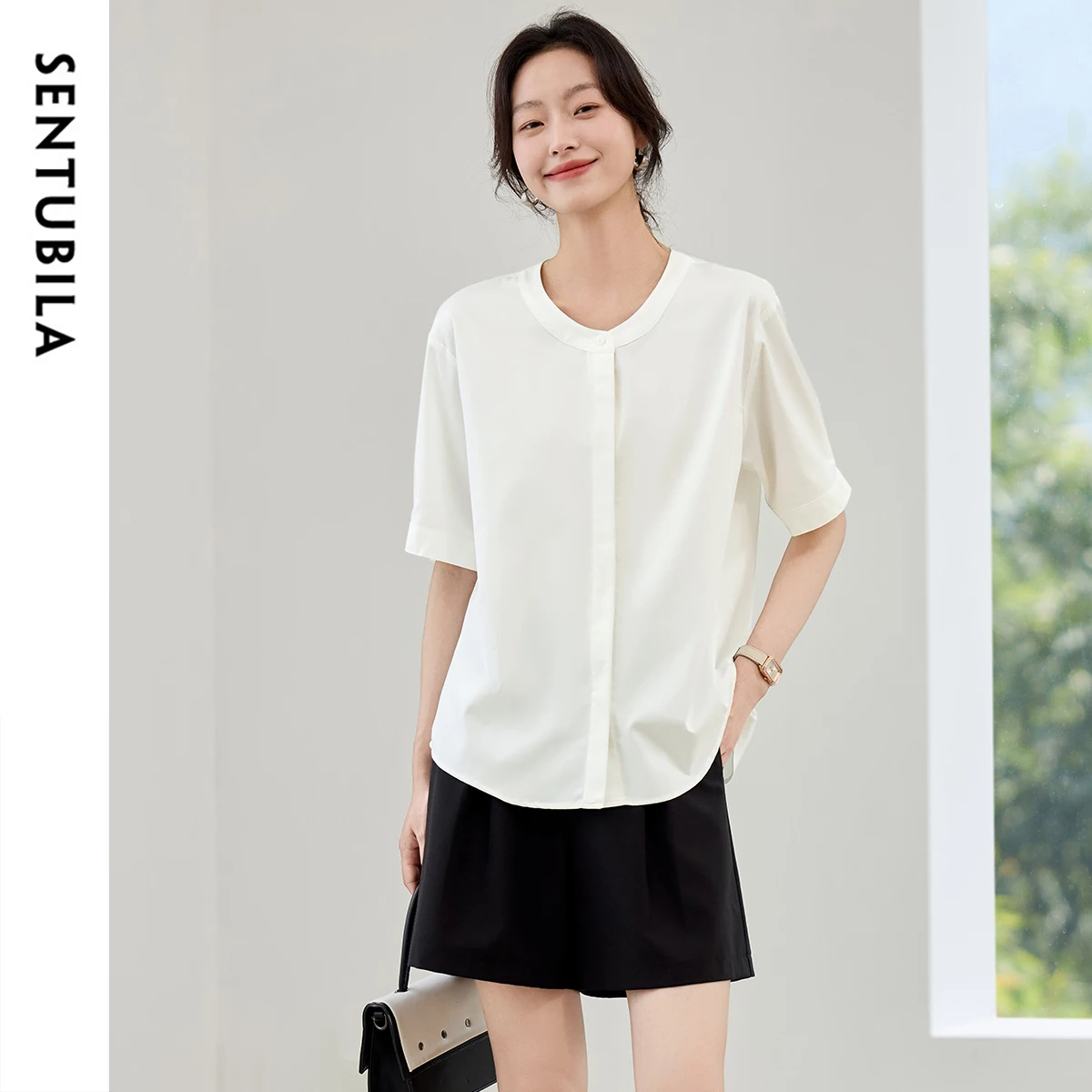 SENTUBILA Office Lady Women Shirt 2025 Summer Loose Fit Half Sleeve Solid Covered Button Basic Blouse Woman Clothing 152C59367
SENTUBILA Office Lady Women Shirt 2025 Summer Loose Fit Half Sleeve Solid Covered Button Basic Blouse Woman Clothing 152C59367