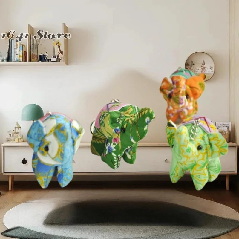 1Pcs Home/Office Hanging Key Chain Thailand National Cloth Stylish Elephant Bag Pendant Wind Chimes Ornaments DIY Decoration
1Pcs Home/Office Hanging Key Chain Thailand National Cloth Stylish Elephant Bag Pendant Wind Chimes Ornaments DIY Decoration