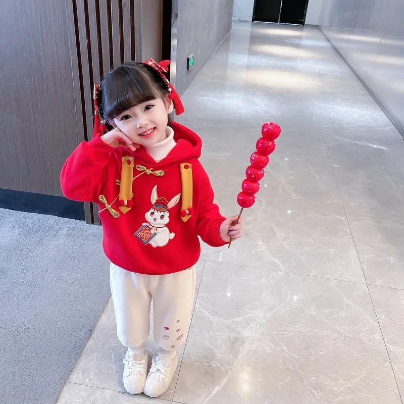 Hanfu Girls Winter Clothes Baby Fleece Sweatshirt Chinese Style Embroidery Set Children's New Year Improved Tang Suit
Hanfu Girls Winter Clothes Baby Fleece Sweatshirt Chinese Style Embroidery Set Children's New Year Improved Tang Suit
