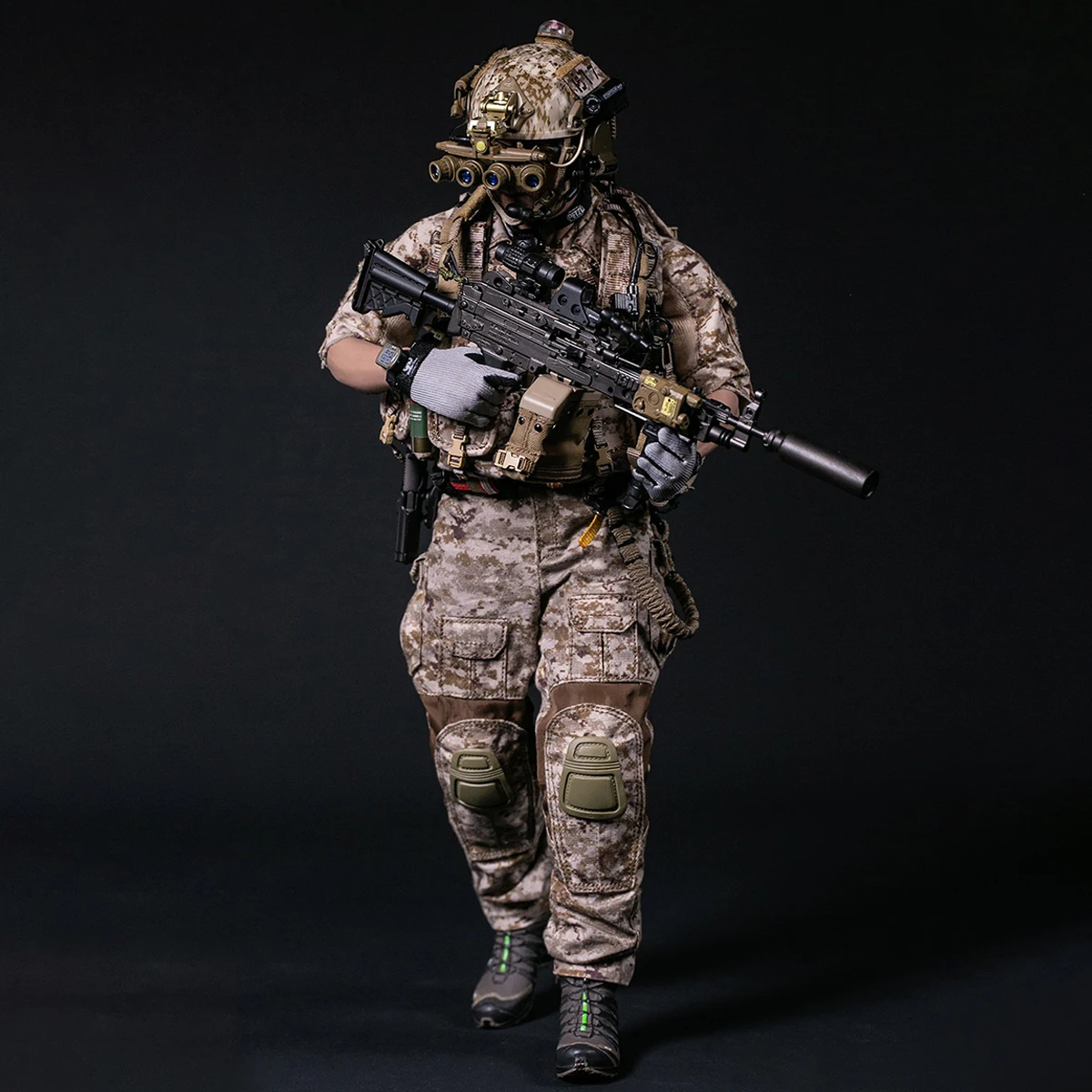 HIPLAY DAMTOYS Operation Neptune Spear Geronimo MK46 MOD1 Gunner 1/6 Scale Action Figure
HIPLAY DAMTOYS Operation Neptune Spear Geronimo MK46 MOD1 Gunner 1/6 Scale Action Figure
