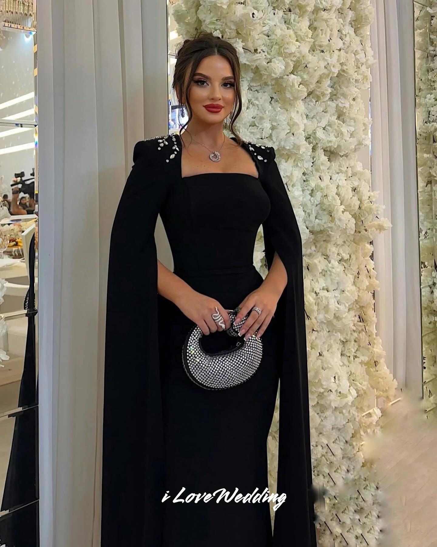 Black Square Neck Evening Dresses 2025 Cap Sleeves Mermaid Crystal Pleated Floor-Length Dresses for Special Occasions Customized
Black Square Neck Evening Dresses 2025 Cap Sleeves Mermaid Crystal Pleated Floor-Length Dresses for Special Occasions Customized