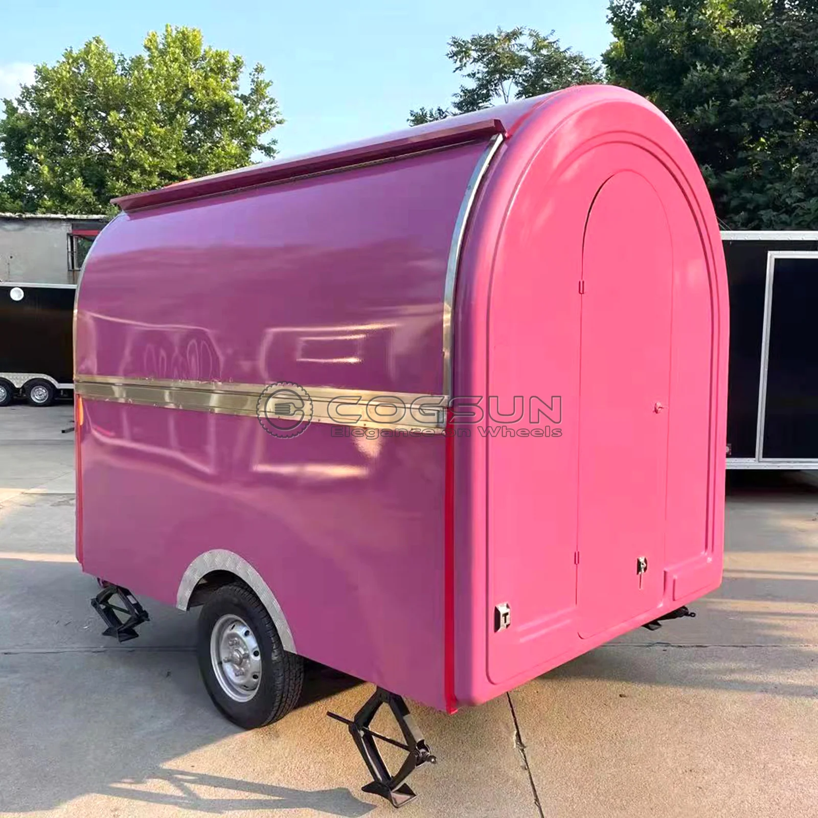COGSUN Custom Logo Mobile Mini Ice Cream Food Cart Small Fast Food Trailer Fully Equipped Food Truck for Sale
COGSUN Custom Logo Mobile Mini Ice Cream Food Cart Small Fast Food Trailer Fully Equipped Food Truck for Sale