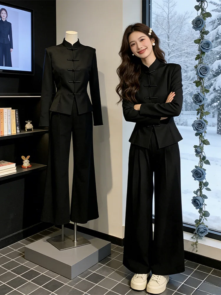 New Chinese Style Women's Fashion Set with Button Wide Leg Pants Stand Collar Spring Autumn New Commuter Style Two Piece Set
New Chinese Style Women's Fashion Set with Button Wide Leg Pants Stand Collar Spring Autumn New Commuter Style Two Piece Set
