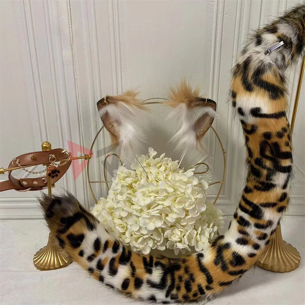 New Tiger Cat Ears Hairhoop Tail Earrings Necklace Animal Cosplay Headwear Simulation Costume Accessories
New Tiger Cat Ears Hairhoop Tail Earrings Necklace Animal Cosplay Headwear Simulation Costume Accessories