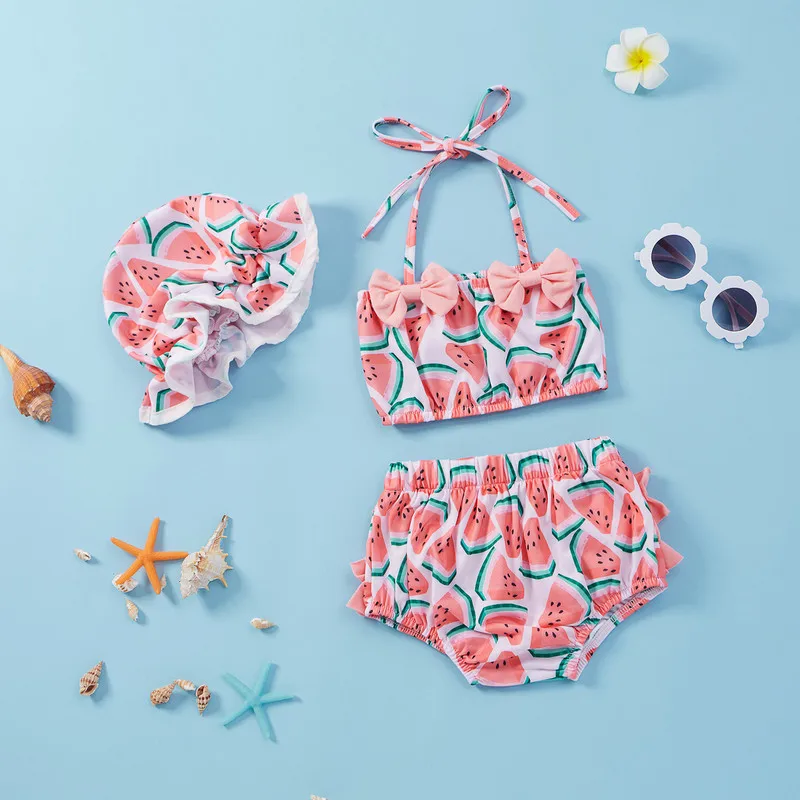 Комплект разделенных купальников для маленьких девочек от 0 до 24 месяцев, бикини без рукавов с арбузным принтом и бантом + шорты + эластичная шапка
Комплект разделенных купальников для маленьких девочек от 0 до 24 месяцев, бикини без рукавов с арбузным принтом и бантом + шорты + эластичная шапка