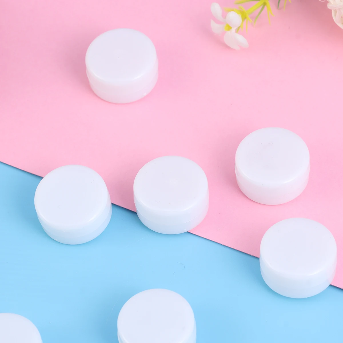 100pcs Plastic Ringing Box White Rotating Baby Toys Stop Crying Develop Senses Bedside Bells Infant
100pcs Plastic Ringing Box White Rotating Baby Toys Stop Crying Develop Senses Bedside Bells Infant