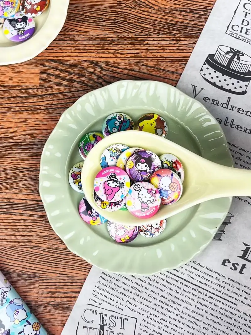 Новинка в наличии Mymelody Kuromi Kawaii, серия значков из частиц первой пули, жесть, коллекция стержней-сюрпризом, коллекционные подарки
Новинка в наличии Mymelody Kuromi Kawaii, серия значков из частиц первой пули, жесть, коллекция стержней-сюрпризом, коллекционные подарки