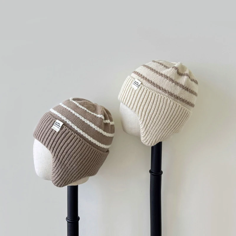 South Korea Kids Boy Girl Wintter Hats 2024 New knitted Striped Children's Ear Protective Hat Baby Wool Beanies Wholesale Caps
South Korea Kids Boy Girl Wintter Hats 2024 New knitted Striped Children's Ear Protective Hat Baby Wool Beanies Wholesale Caps