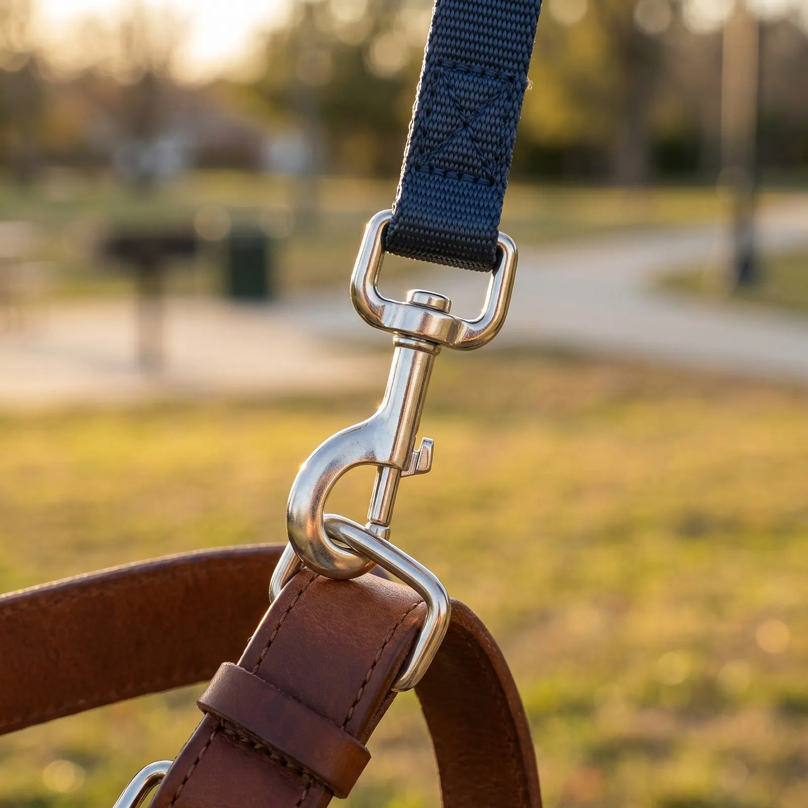 2Pcs Pet Leash Snap Hooks Zinc Alloy Metal Clasp Easy One Hand Operation Swivel Dog Leash Buckle Strap Clip Snap Hooks
2Pcs Pet Leash Snap Hooks Zinc Alloy Metal Clasp Easy One Hand Operation Swivel Dog Leash Buckle Strap Clip Snap Hooks