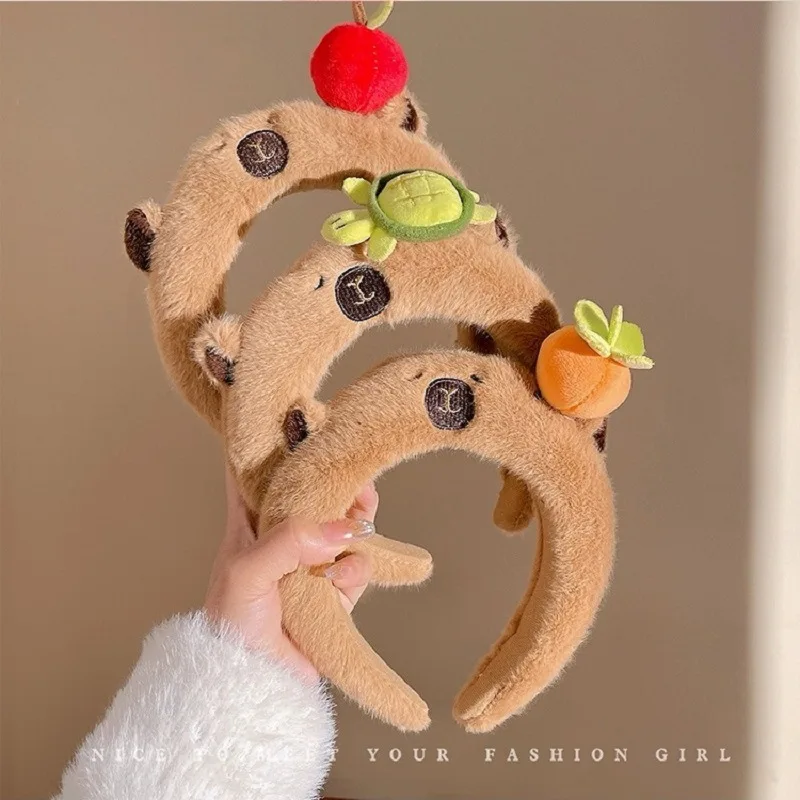 Premium Plush Capybara Headband Women Cute High Crown Fall Winter Wide Cartoon Hair Hoop 2026 New Headwear
Premium Plush Capybara Headband Women Cute High Crown Fall Winter Wide Cartoon Hair Hoop 2026 New Headwear