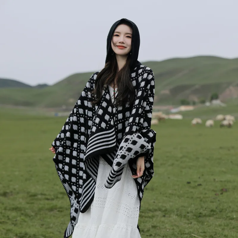 Ethnic Style Shawl Cape New Fashion Pullover Cape Spring and Autumn Travel Outerwear Shawl Warm Scarf
Ethnic Style Shawl Cape New Fashion Pullover Cape Spring and Autumn Travel Outerwear Shawl Warm Scarf