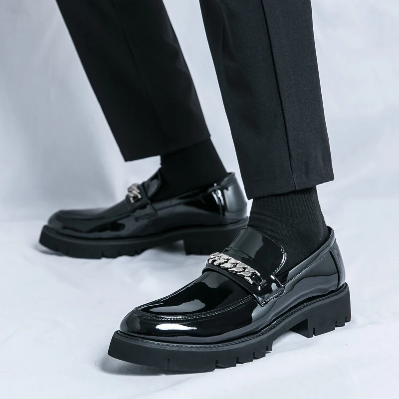 Lacquer leather business men's shoes Fashionable tassel classic style Office Party Outdoor thick soled height increasing shoes
Lacquer leather business men's shoes Fashionable tassel classic style Office Party Outdoor thick soled height increasing shoes