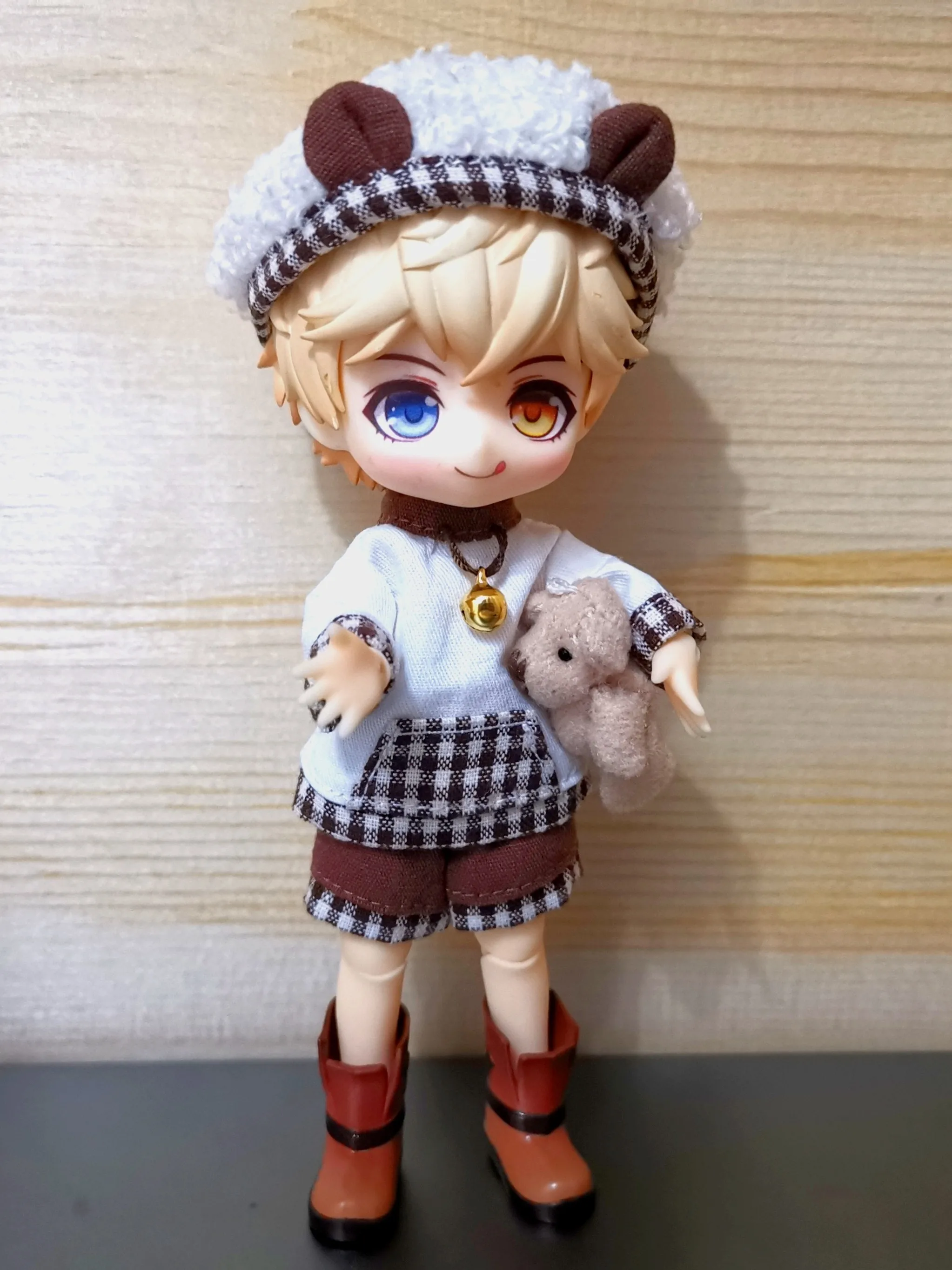 OB11 doll clothes set suitable for OB11 1-12 size cute coffee plush bear set doll accessories (four points)
OB11 doll clothes set suitable for OB11 1-12 size cute coffee plush bear set doll accessories (four points)