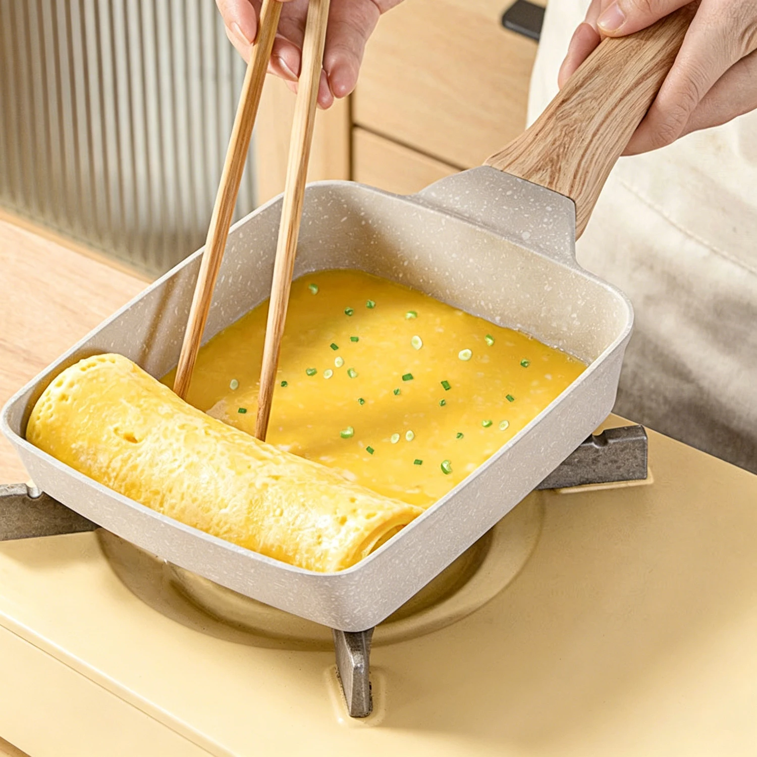Tamagoyaki Egg Pan - Japanese Omelette Pan,Non Stick Frying Pan with Wood Handle Spatula Oil Brush,Compatible with All Stovetops
Tamagoyaki Egg Pan - Japanese Omelette Pan,Non Stick Frying Pan with Wood Handle Spatula Oil Brush,Compatible with All Stovetops