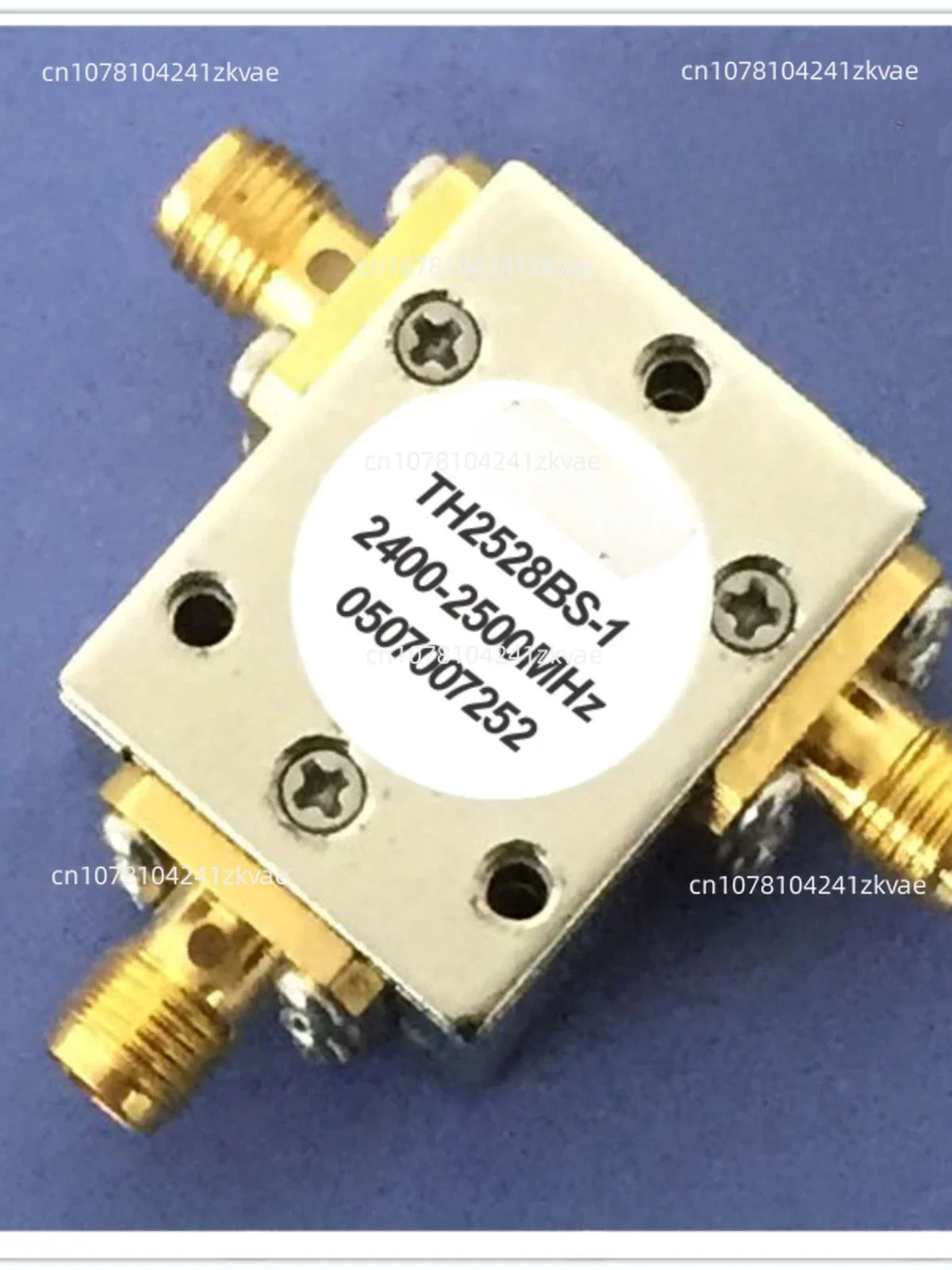 2,4G Коаксиальный радиочастотный ферритовый циркулятор Частота 1,8-3,8G Многосетевой дополнительный приемопередатчик Общая антенна
2,4G Коаксиальный радиочастотный ферритовый циркулятор Частота 1,8-3,8G Многосетевой дополнительный приемопередатчик Общая антенна