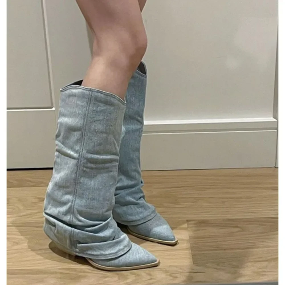 Pleated Block Heels Denim Boots for Women 2023 Autumn Pointed Toe Women High Knee Boots Plus Size Fashion Cowboy Woman Boots
Pleated Block Heels Denim Boots for Women 2023 Autumn Pointed Toe Women High Knee Boots Plus Size Fashion Cowboy Woman Boots