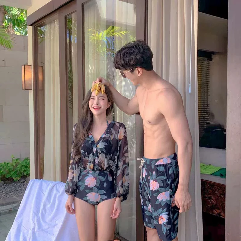 Новинка 2024: Парные купальники-бикини из двух частей, скрывающие недостатки фигуры, для консервативного стиля, для термальных источников и плавания
Новинка 2024: Парные купальники-бикини из двух частей, скрывающие недостатки фигуры, для консервативного стиля, для термальных источников и плавания