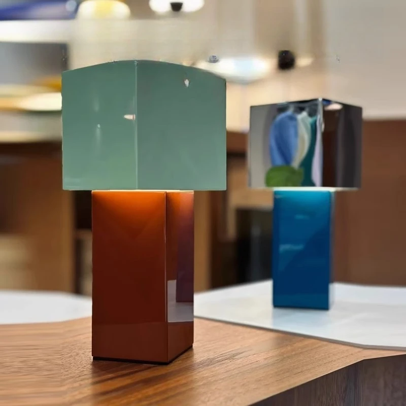Contrast color cream wind portable exquisite high value desk lamp bedroom geometric dimming lamp 
Contrast color cream wind portable exquisite high value desk lamp bedroom geometric dimming lamp