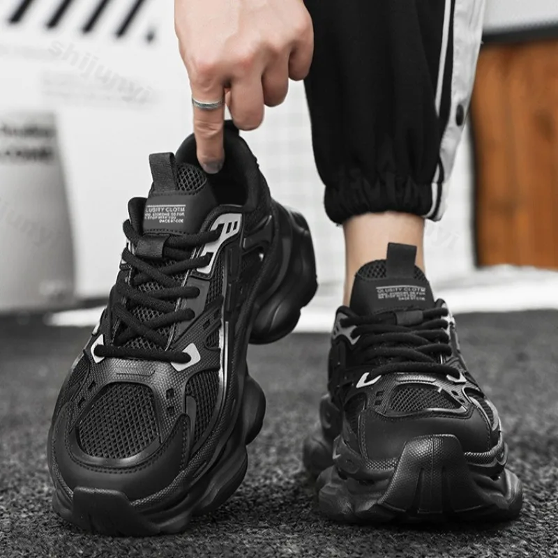 Осенняя модная трендовая мужская повседневная обувь с низким берцем на толстой подошве, дышащие сетчатые удобные универсальные нескользящие массивные кроссовки
Осенняя модная трендовая мужская повседневная обувь с низким берцем на толстой подошве, дышащие сетчатые удобные универсальные нескользящие массивные кроссовки