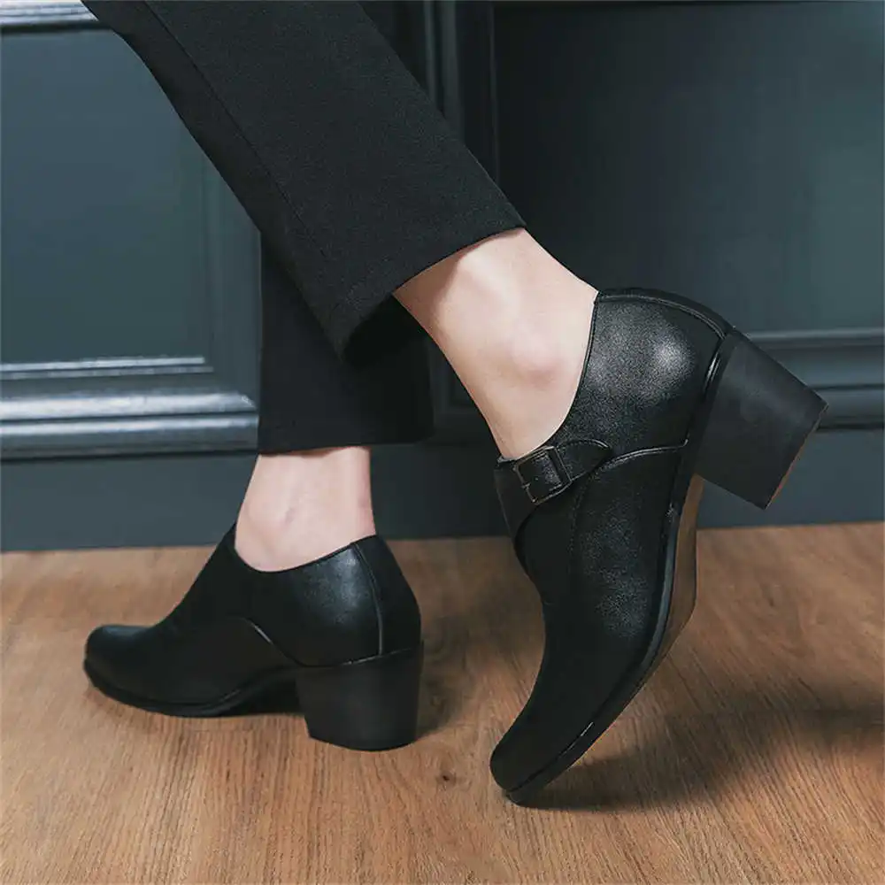 Мужские демисезонные ботинки Marry Office, вулканизированные баскетбольные кроссовки, спортивная обувь, тенниски, недорогие минималистичные модели
Мужские демисезонные ботинки Marry Office, вулканизированные баскетбольные кроссовки, спортивная обувь, тенниски, недорогие минималистичные модели