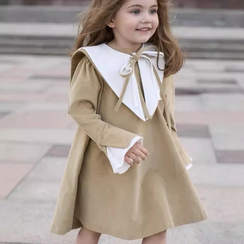 Girls Casual Dresses 2025 ins Russia Autumn Winter Children Velveteen Detachable White Collar Cuff Lace Princess Dress
Girls Casual Dresses 2025 ins Russia Autumn Winter Children Velveteen Detachable White Collar Cuff Lace Princess Dress