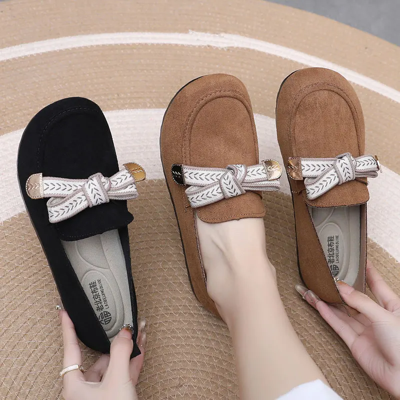 Loafers' New Spring 2025 Collection of Bow-shaped Flat Bean Shoes with Soft Soles and A Lazy Man's One-foot Buken Single Shoes
Loafers' New Spring 2025 Collection of Bow-shaped Flat Bean Shoes with Soft Soles and A Lazy Man's One-foot Buken Single Shoes