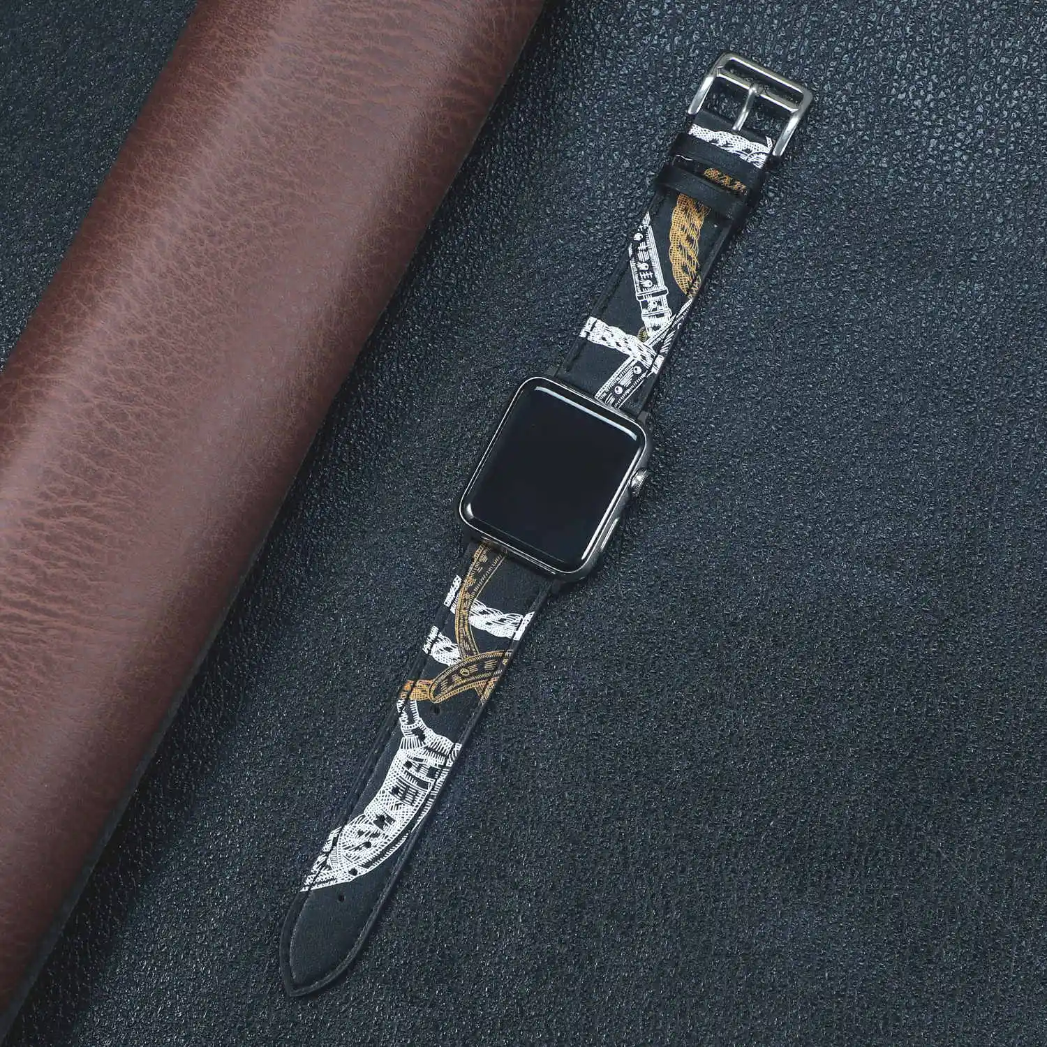 Leather strap For Apple watch band 45mm 41mm 44mm 40mm 38mm 42mm iWatch Single tour bracelet Apple watch series 5 4 3 se 6 7
Leather strap For Apple watch band 45mm 41mm 44mm 40mm 38mm 42mm iWatch Single tour bracelet Apple watch series 5 4 3 se 6 7