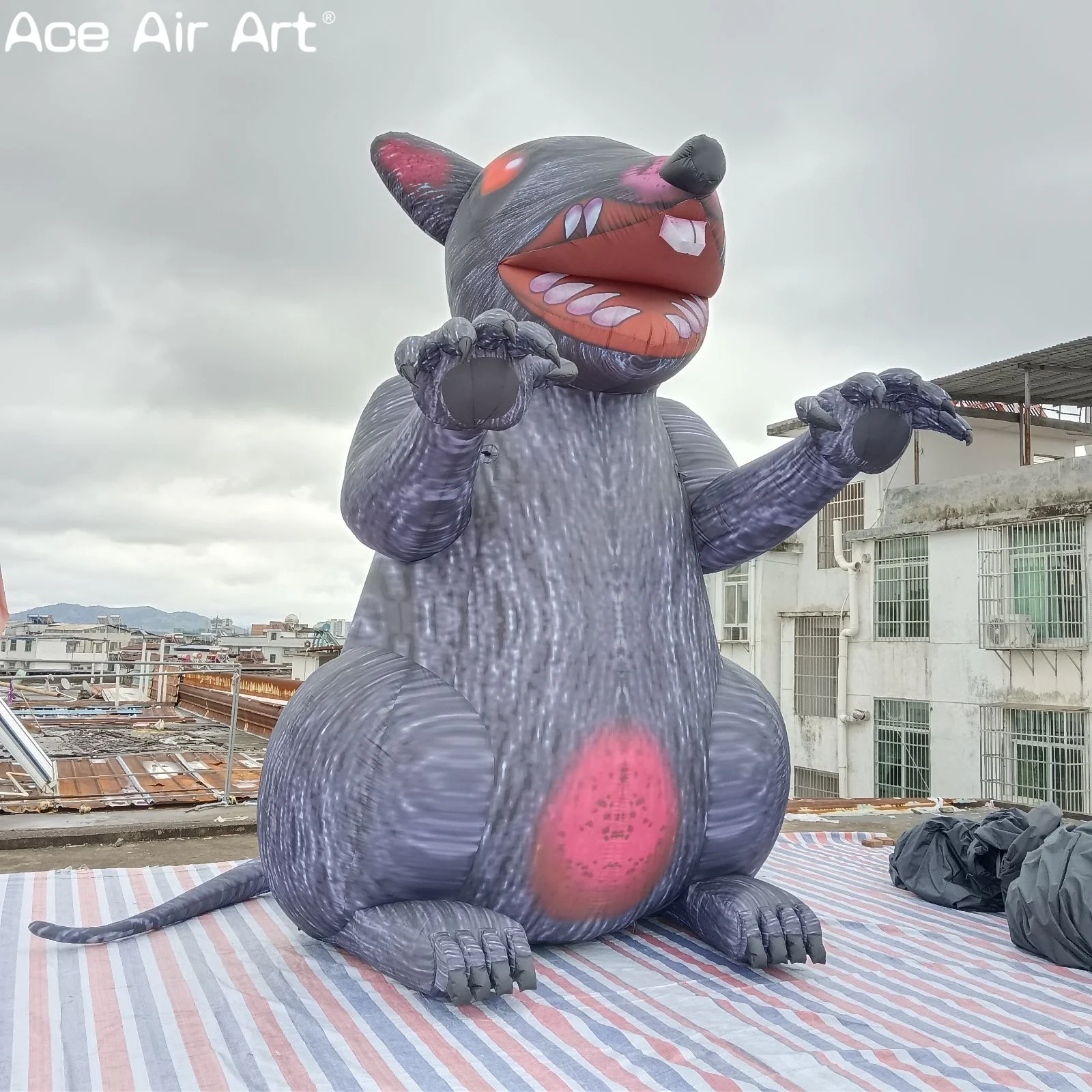 Inflatable Halloween Mouse Decoration Giant Inflatable Animal Scary Mouse for Halloween Parties & Outdoor Yard Displays
Inflatable Halloween Mouse Decoration Giant Inflatable Animal Scary Mouse for Halloween Parties & Outdoor Yard Displays