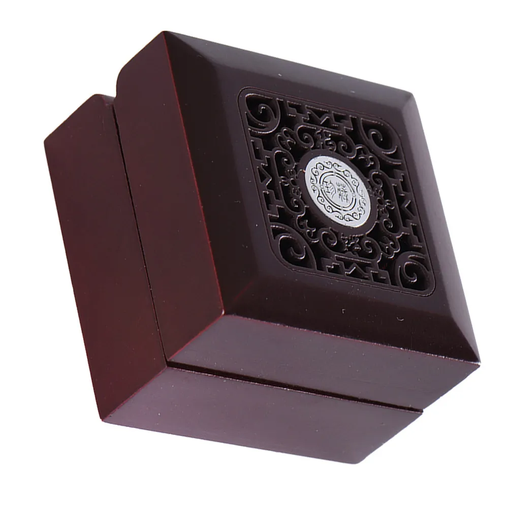 1Pcs Premium Wood Jewelry Storage Box Elegant Retro Chinese Style Hollow Pattern Silky Lined Organizer for Necklace Ring Watch
1Pcs Premium Wood Jewelry Storage Box Elegant Retro Chinese Style Hollow Pattern Silky Lined Organizer for Necklace Ring Watch